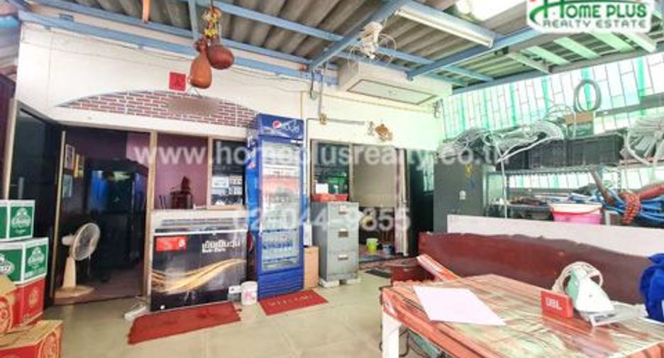 For sale 3 bedrooms townhouse in Nong Khaem, Bangkok