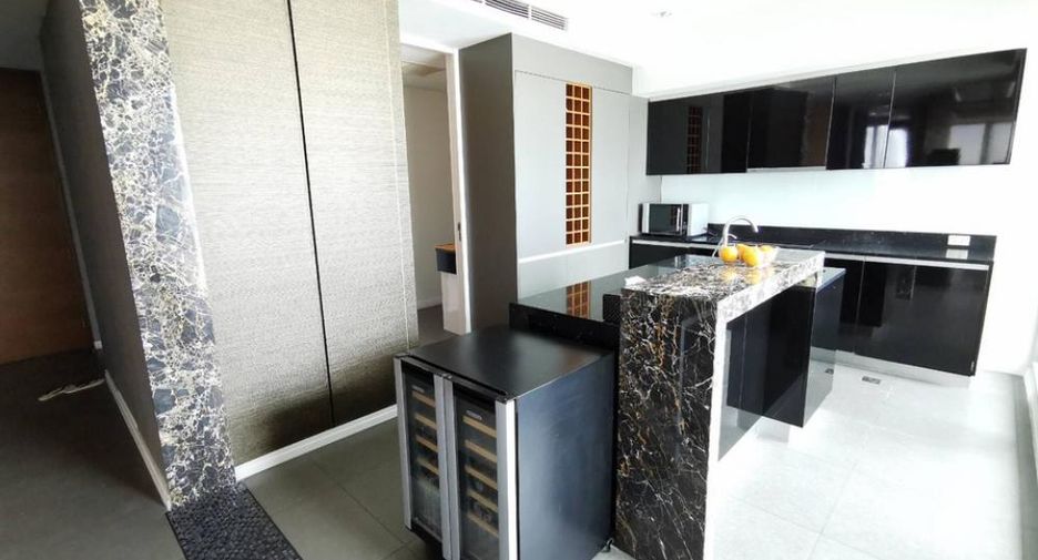 ขาย 4 ห้องนอน คอนโด ใน สาทร, กรุงเทพฯ