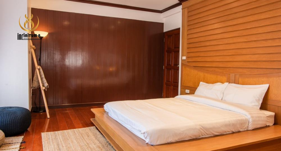 Casa en alquiler de 7 habitaciones en Chatuchak, Bangkok