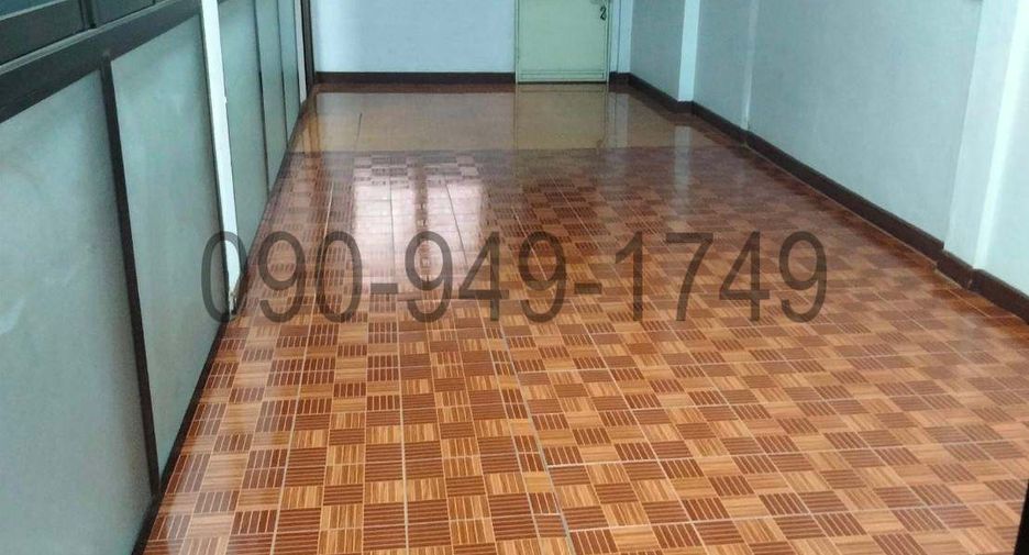 For rent 3 bedrooms house in Bang Khae, Bangkok