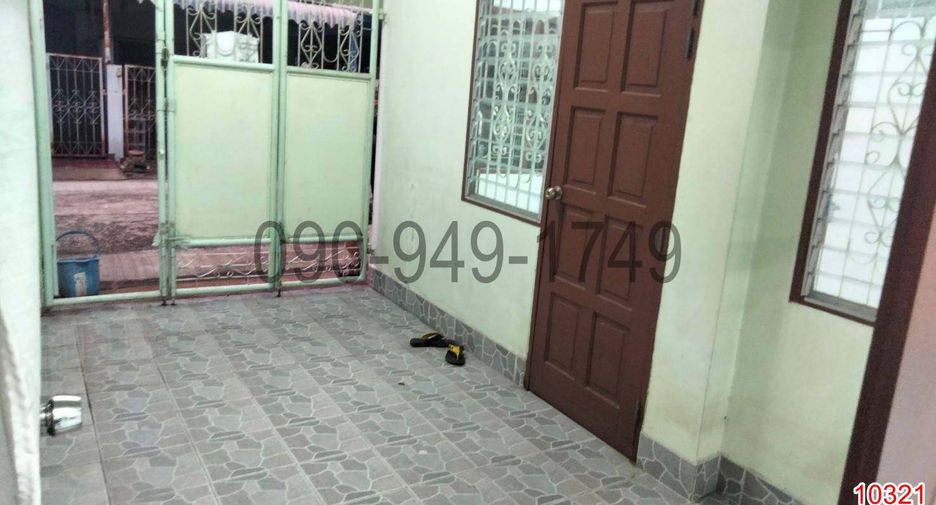 For rent 3 bedrooms house in Bang Khae, Bangkok
