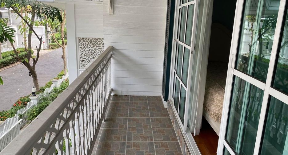 For rent 4 bedrooms house in Mueang Samut Prakan, Samut Prakan