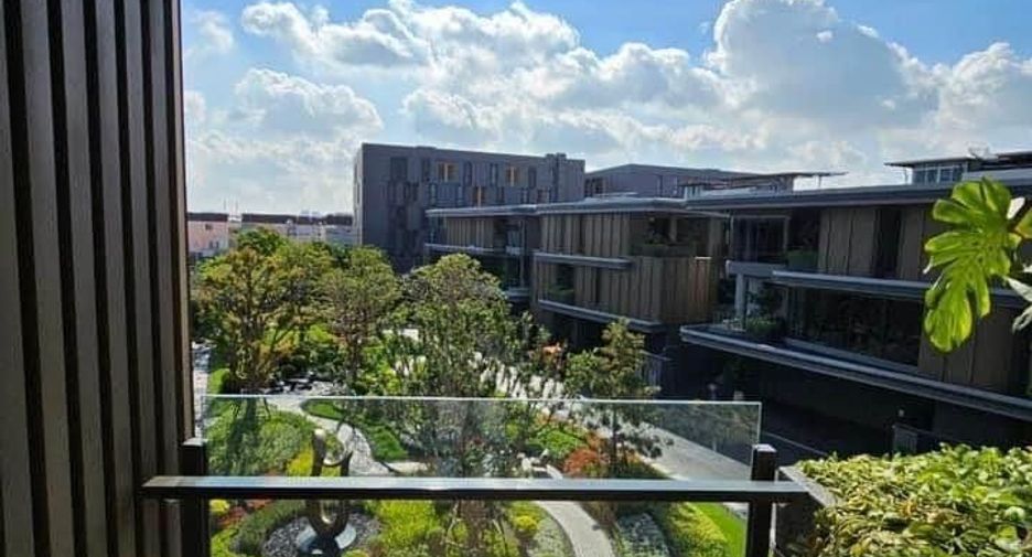 For rent and for sale 4 bedrooms house in Wang Thonglang, Bangkok