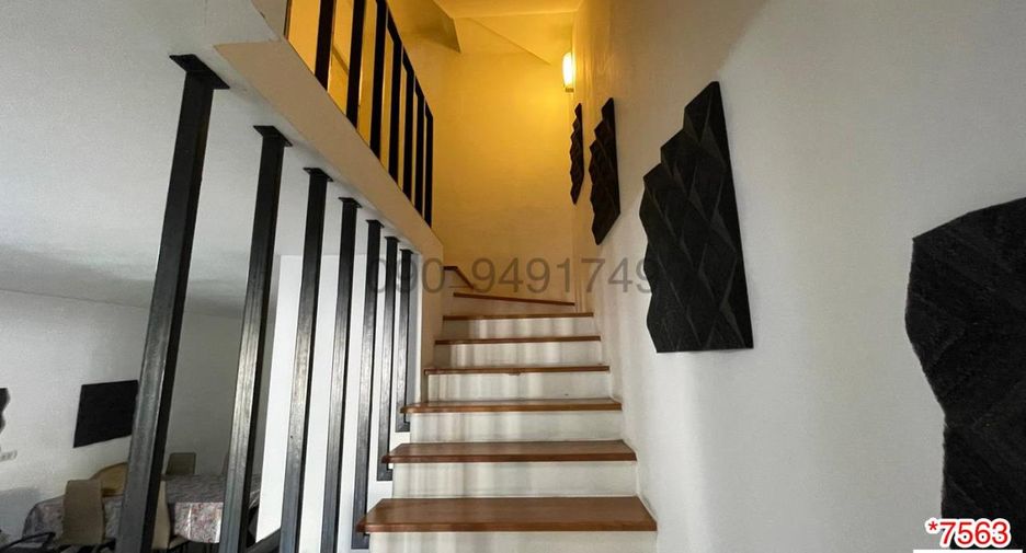 For rent 3 bedrooms townhouse in Bueng Kum, Bangkok