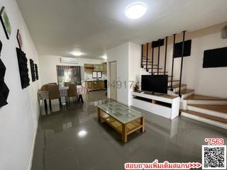 Reihenhaus zur Miete mit 3 Zimmer in Bueng Kum, Bangkok