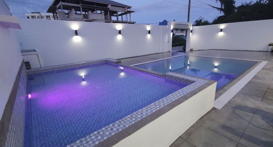 Villa en alquiler de 3 habitaciones en South Pattaya, Pattaya