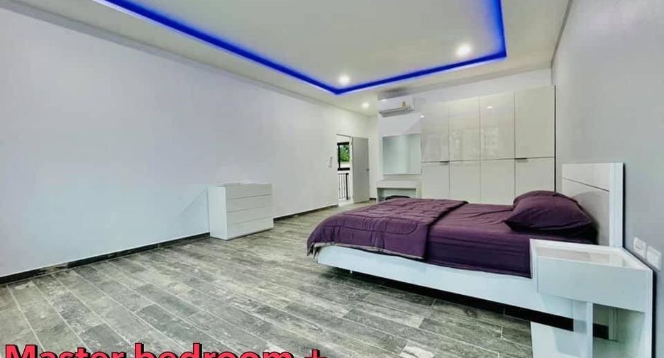 Villa en alquiler de 3 habitaciones en South Pattaya, Pattaya