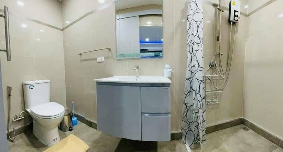 Villa en alquiler de 3 habitaciones en South Pattaya, Pattaya