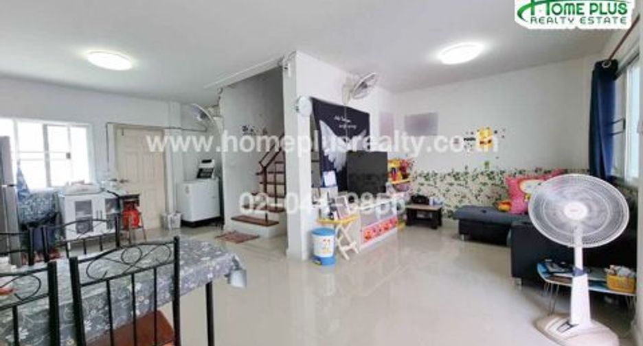 For sale 3 ベッドルーム townhouse in Lam Luk Ka, Pathum Thani