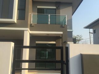 For rent and for sale 3 bed house in Lam Luk Ka, Pathum Thani