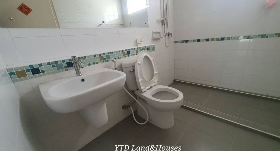 出租 3 卧室 独立屋 在 Bang Sao Thong, Samut Prakan