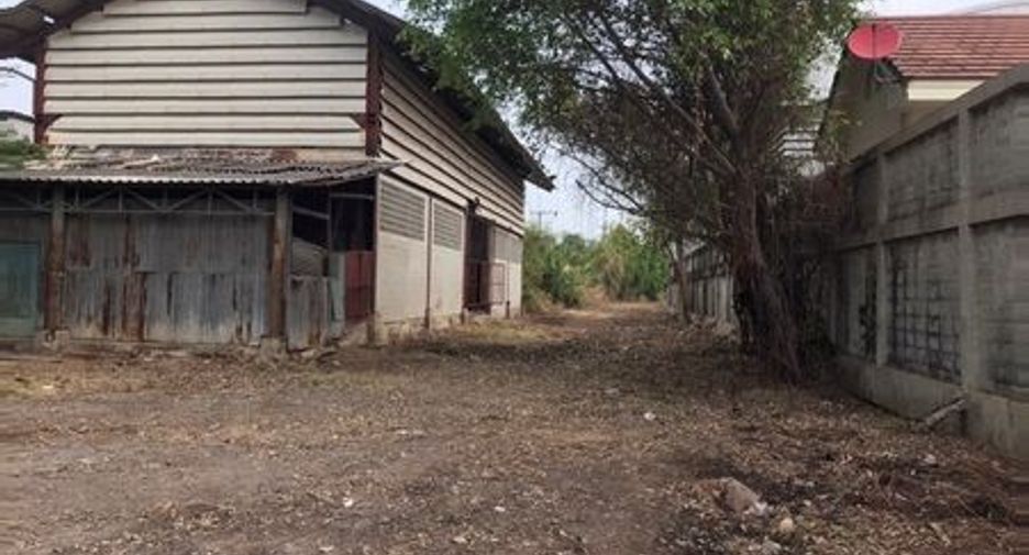 For sale warehouse in Phra Samut Chedi, Samut Prakan