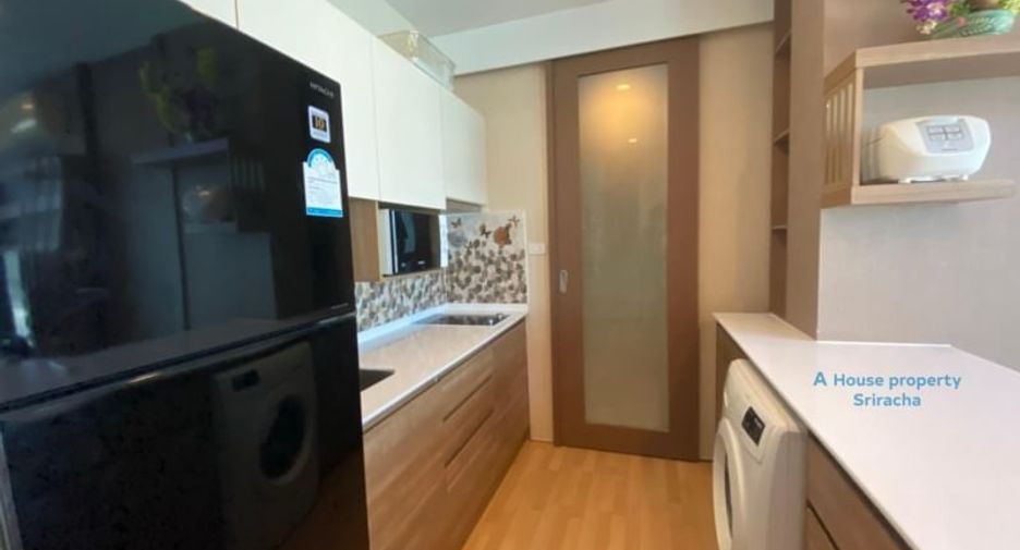 For sale 1 bed condo in Si Racha, Chonburi