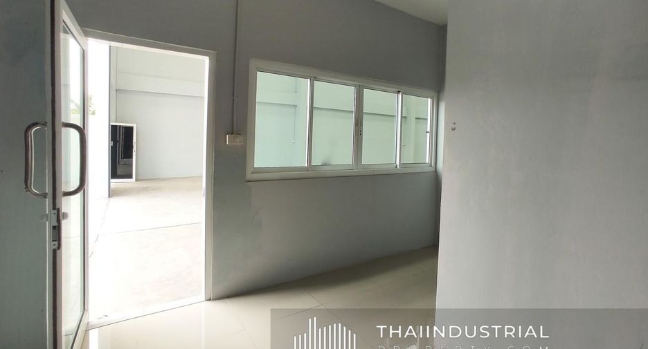 Lagerhaus zur Miete in Thanyaburi, Pathum Thani
