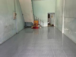 For rent and for sale 3 bedrooms retail Space in Bang Kho Laem, Bangkok