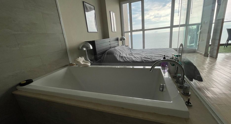 For rent and for sale 1 bed condo in Bang Lamung, Chonburi