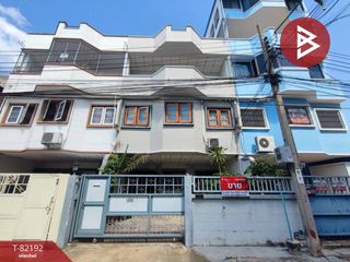 For sale 5 Beds townhouse in Thung Khru, Bangkok