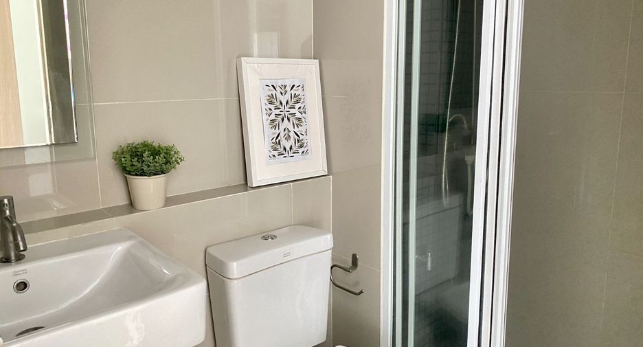 For sale 2 bedrooms condo in Mueang Chiang Mai, Chiang Mai