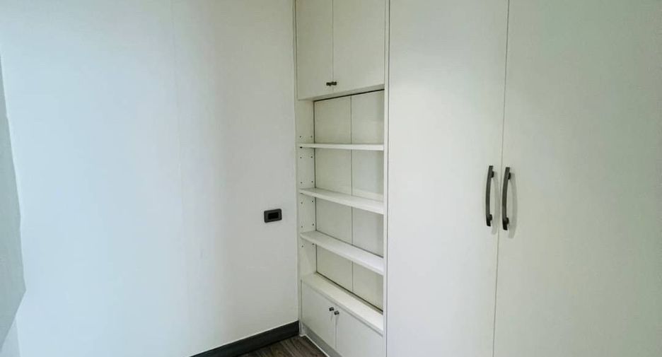 Аренда и продажа 2 спальни кондо в Банг Кхо Лаем, Бангкок