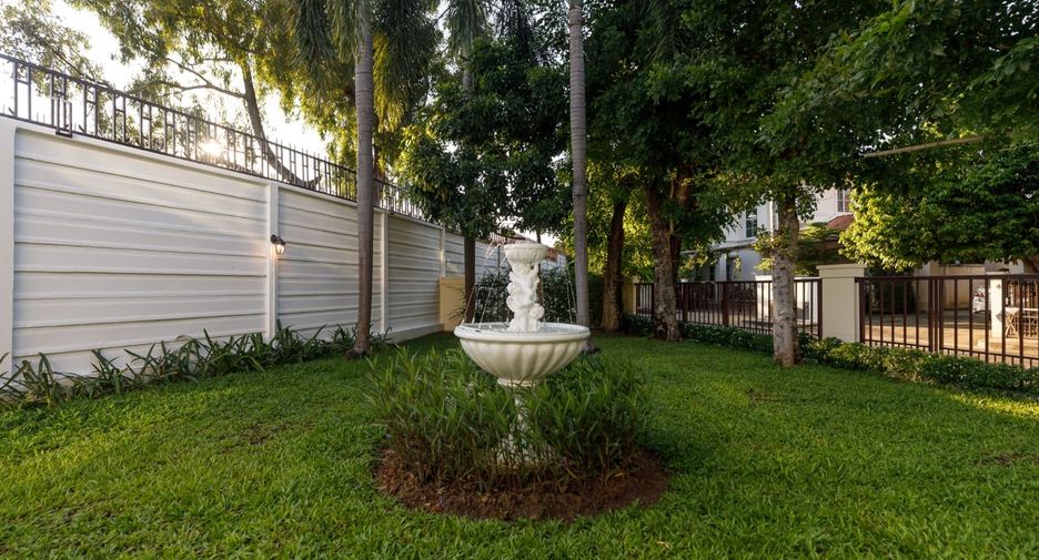 For sale 3 bedrooms house in Mueang Chiang Mai, Chiang Mai