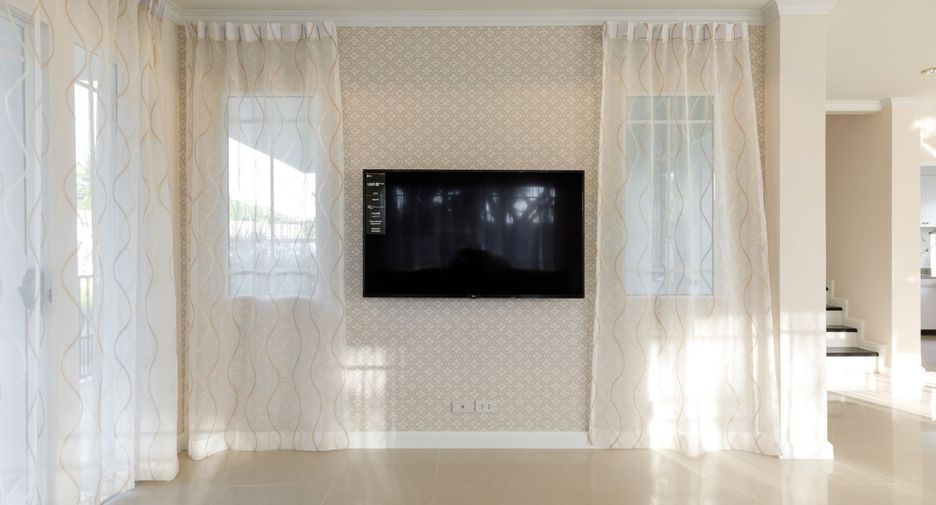 For sale 3 bedrooms house in Mueang Chiang Mai, Chiang Mai