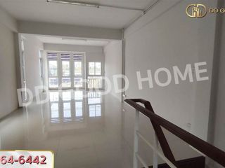 For sale retail Space in Kabin Buri, Prachin Buri
