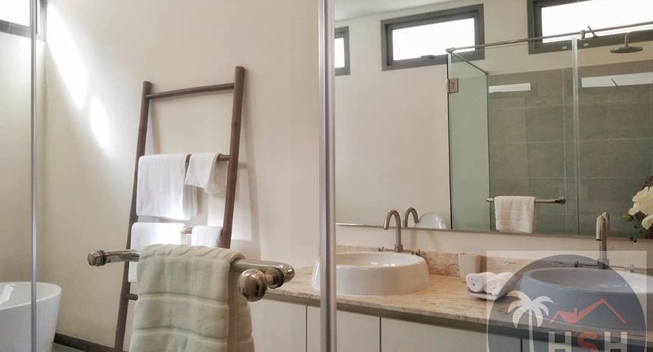 For rent and for sale 3 bedrooms villa in Mueang Phuket, Phuket
