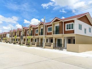 For sale 3 Beds townhouse in Huai Thap Than, Sisaket