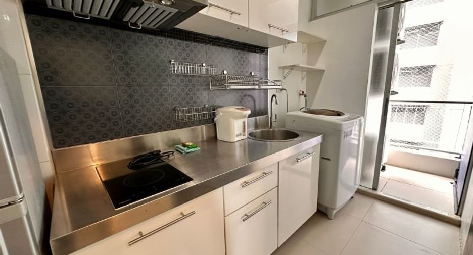 For rent スタジオ condo in Si Racha, Chonburi