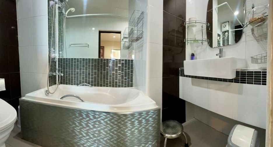 For rent スタジオ condo in Si Racha, Chonburi