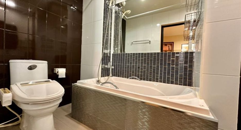 For rent スタジオ condo in Si Racha, Chonburi