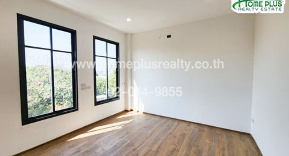 Reihenhaus zum Kauf mit 3 Zimmer in Chatuchak, Bangkok