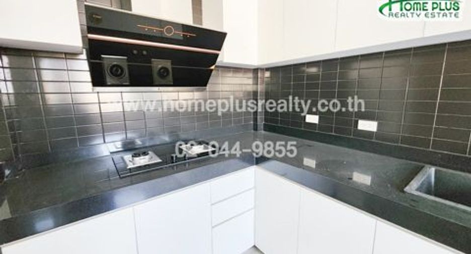 Reihenhaus zum Kauf mit 3 Zimmer in Chatuchak, Bangkok