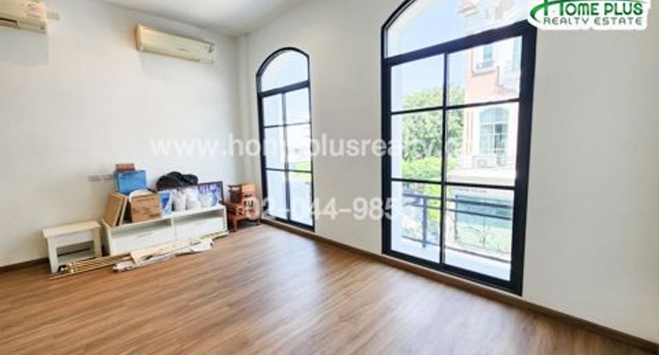 Reihenhaus zum Kauf mit 3 Zimmer in Chatuchak, Bangkok