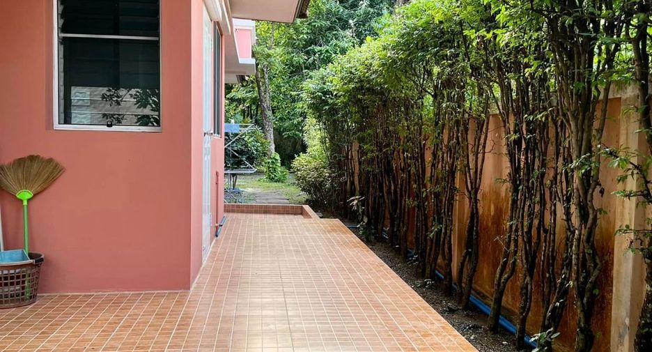 For sale 5 Beds house in Hang Dong, Chiang Mai
