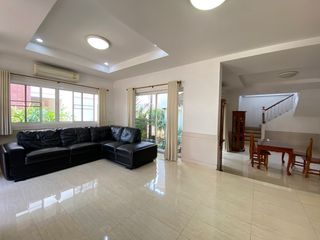À louer et à vendre 3 chambres maison à Saraphi, Chiang Mai