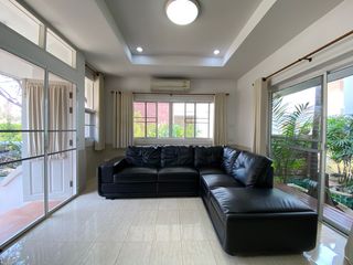 À louer et à vendre 3 chambres maison à Saraphi, Chiang Mai