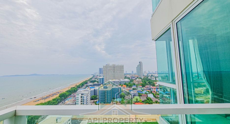 For sale 3 bedrooms condo in Jomtien, Pattaya