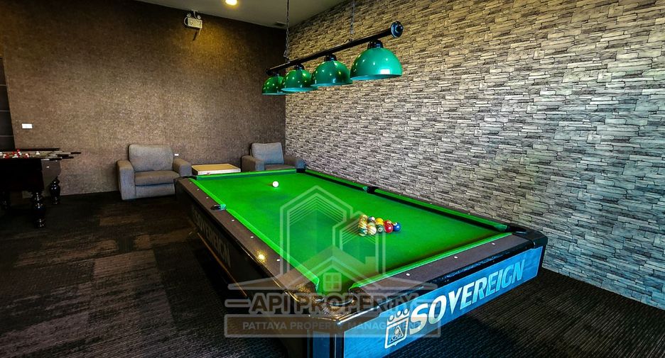 For sale 3 bedrooms condo in Jomtien, Pattaya