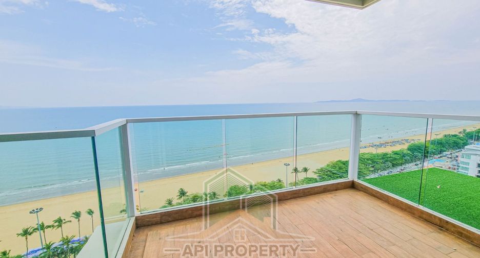 For sale 3 bedrooms condo in Jomtien, Pattaya