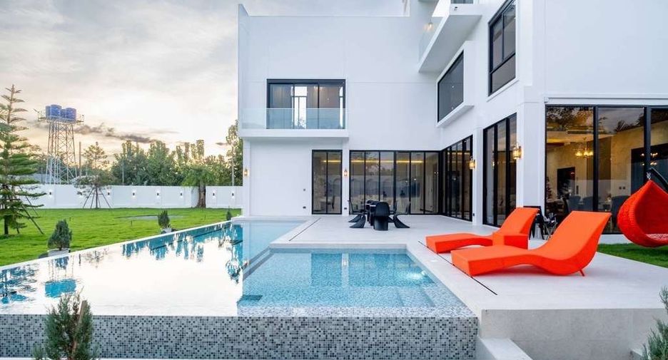 Haus zum Kauf mit 4 Zimmer in San Sai, Chiang Mai