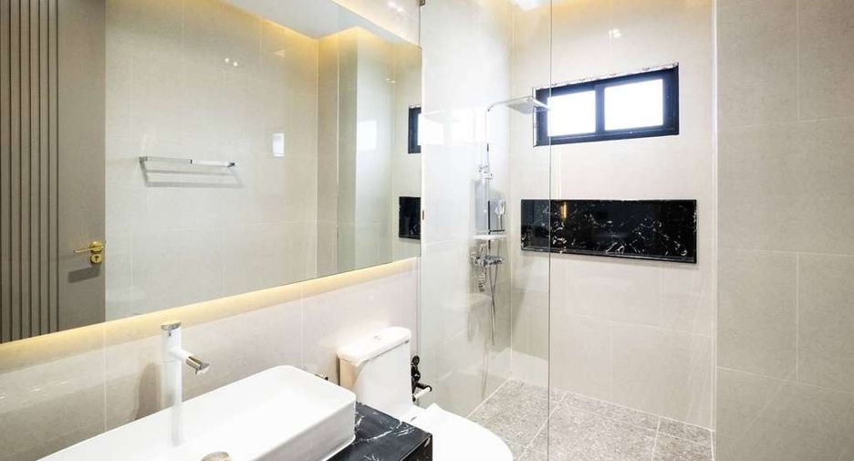 Haus zum Kauf mit 4 Zimmer in San Sai, Chiang Mai