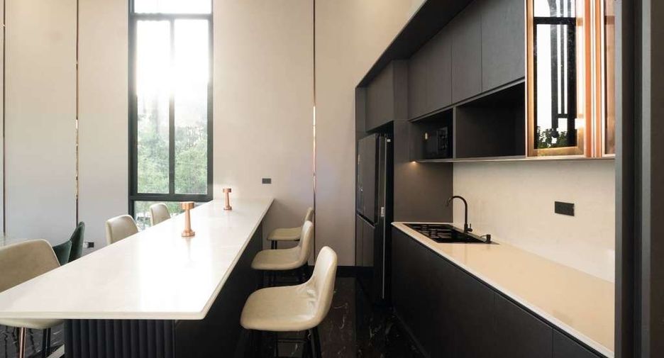 Haus zum Kauf mit 4 Zimmer in San Sai, Chiang Mai