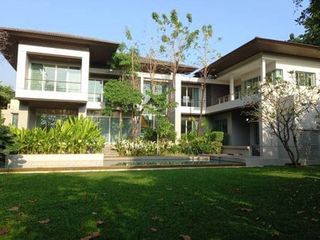 À louer et à vendre 5 chambres maison à Pak Kret, Nonthaburi