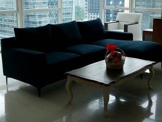 For rent 3 bedrooms condo in Pathum Wan, Bangkok