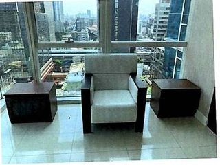 For rent 3 bedrooms condo in Pathum Wan, Bangkok