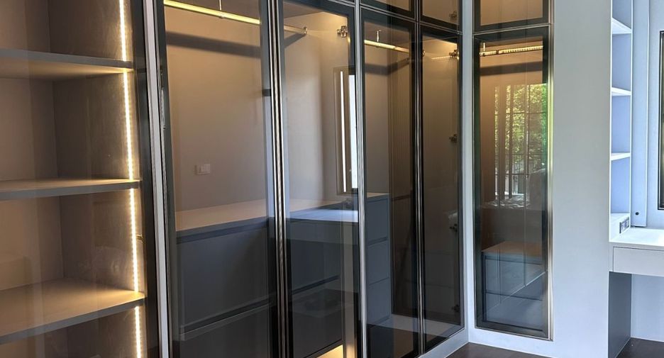 Продажа 4 спальни дом в Пращет, Бангкок