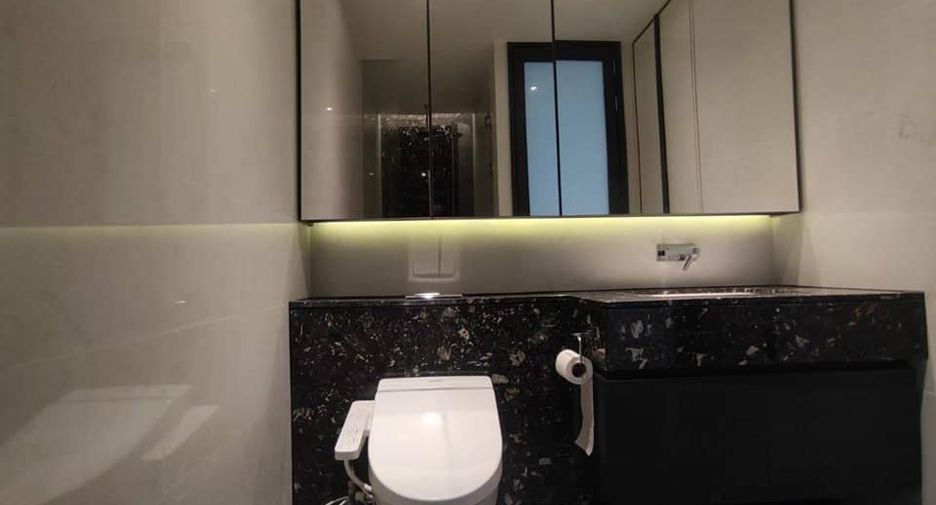 For rent 1 Beds condo in Khlong Toei, Bangkok