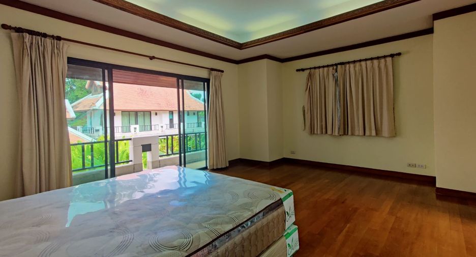 For sale 7 bed villa in Mueang Phuket, Phuket