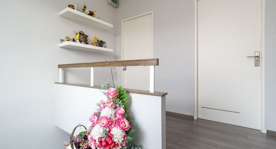 Haus zum Kauf mit 4 Zimmer in Bang Bon, Bangkok